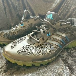 Adidas fluid training running shoes.